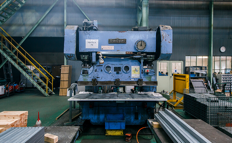 75-ton mechanical press brake